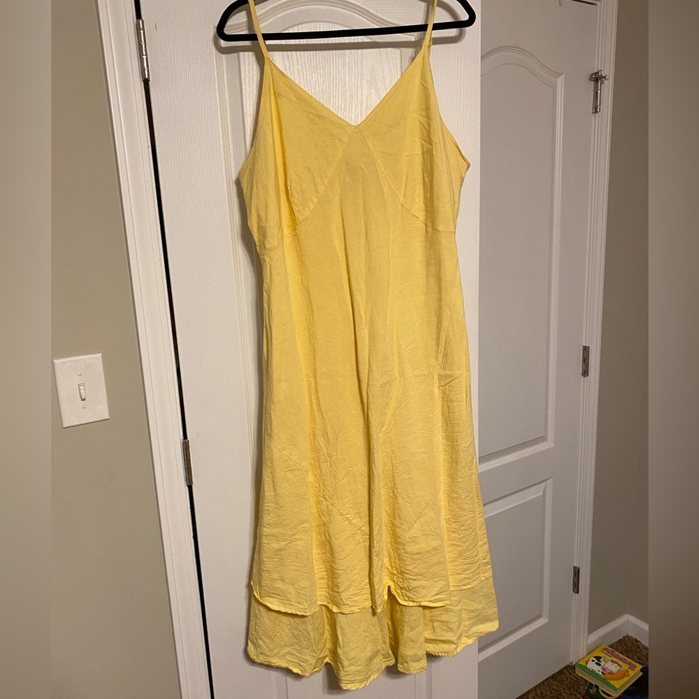 Yellow dress
